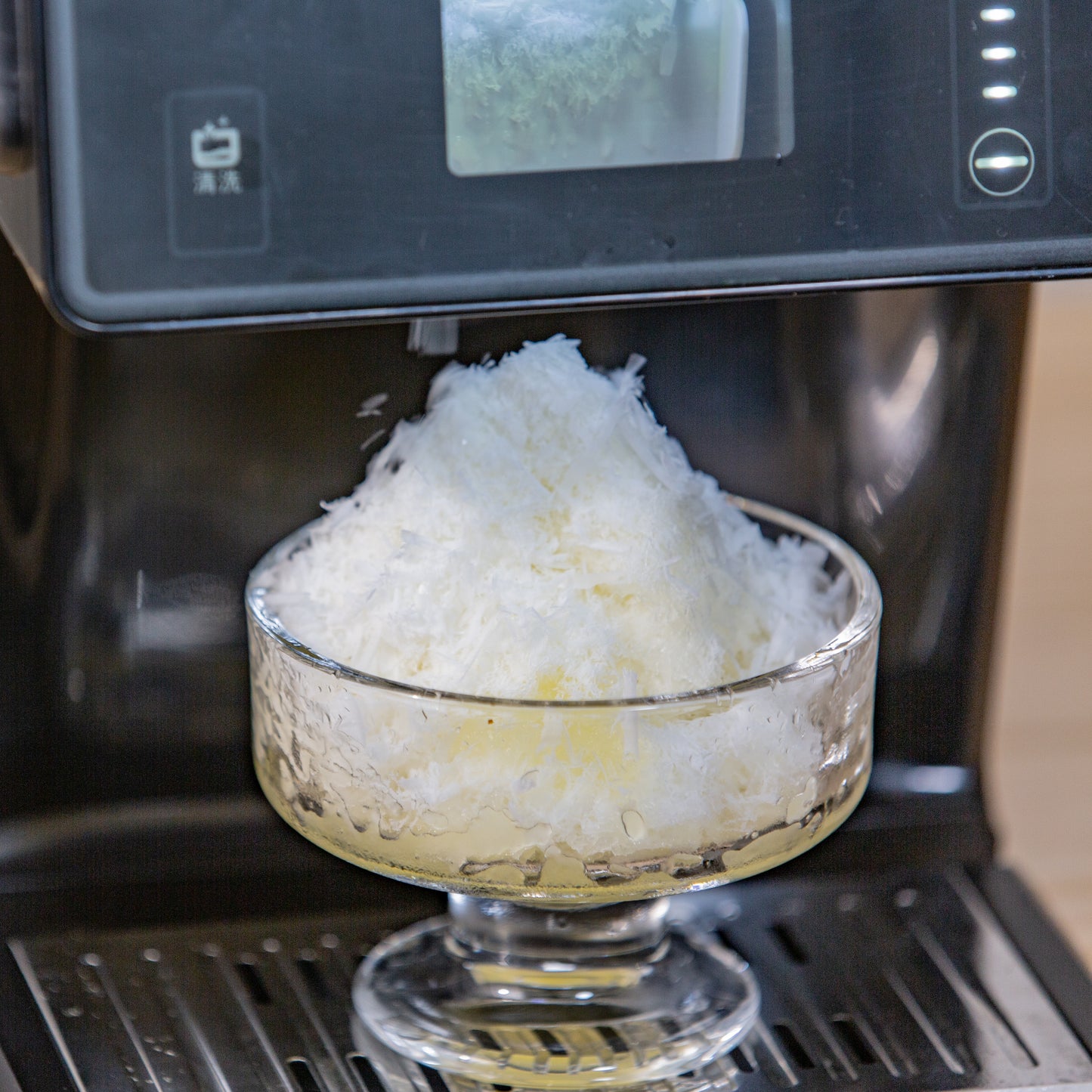 \ 現貨在台‼️售完不補🔥/ kolin Plus 小雪獸|3秒快速出冰,免冰磚、零耗材家用雪花冰機