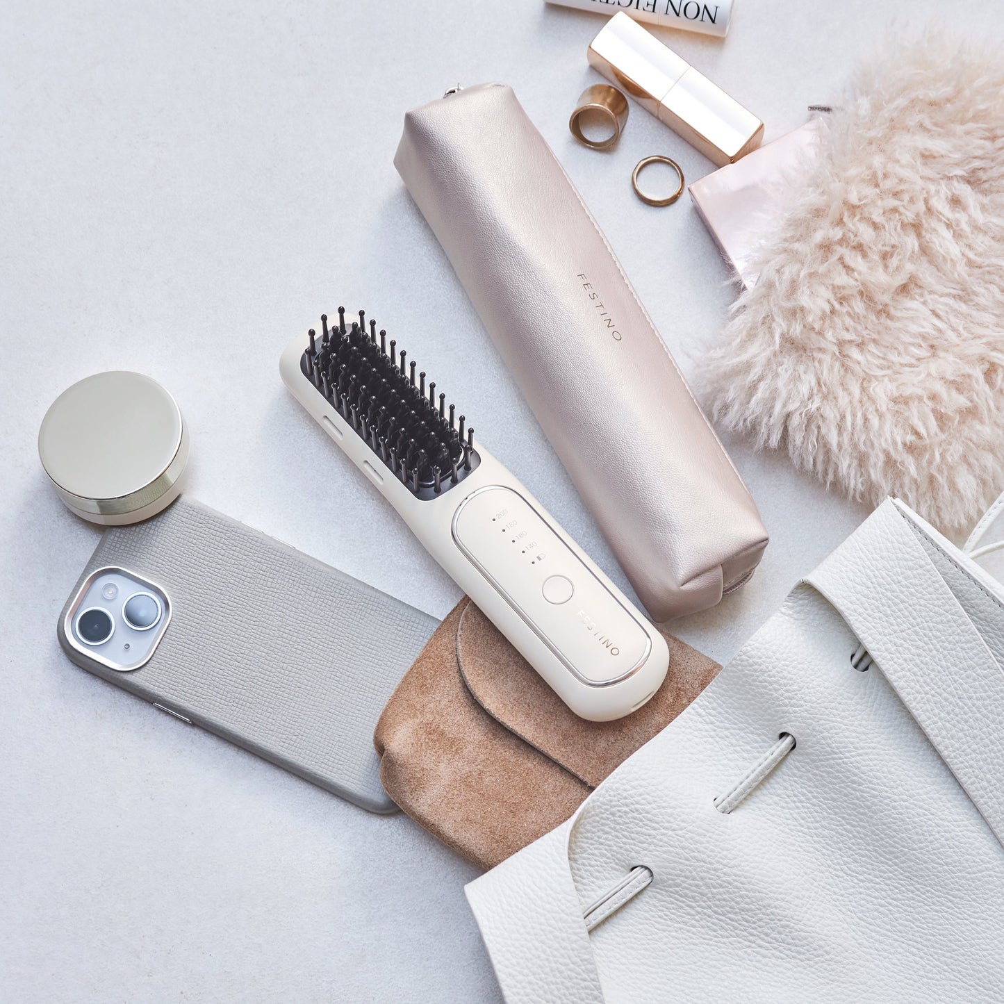 【限時贈隔熱收納袋】日本𝖥𝖤𝖲𝖳𝖨𝖭𝖮 順順子|負離子電熱直髮梳