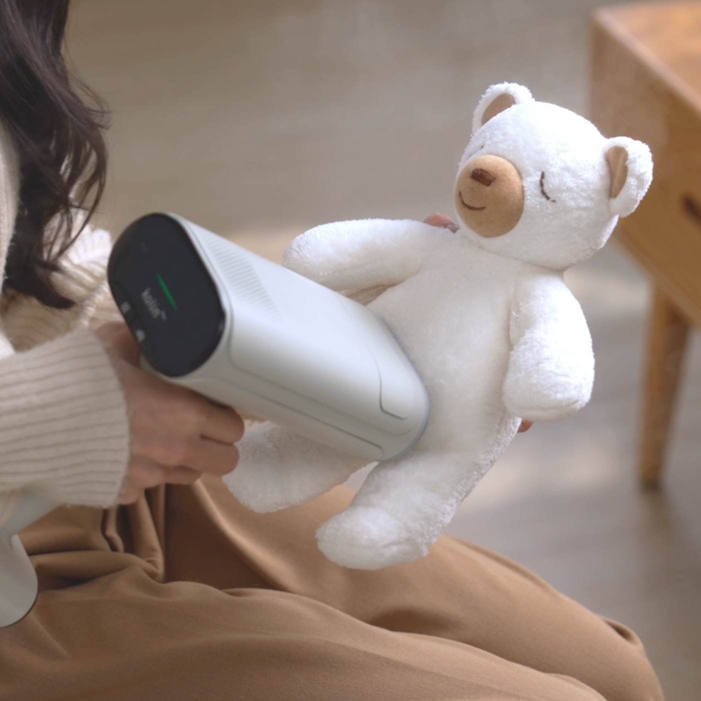 【全台首賣】𝗸𝗼𝗹𝗶𝗻 𝗣𝗹𝘂𝘀 吸吸燙｜自動吸附Ｘ智慧燙衣，懶人燙衣吸救星！